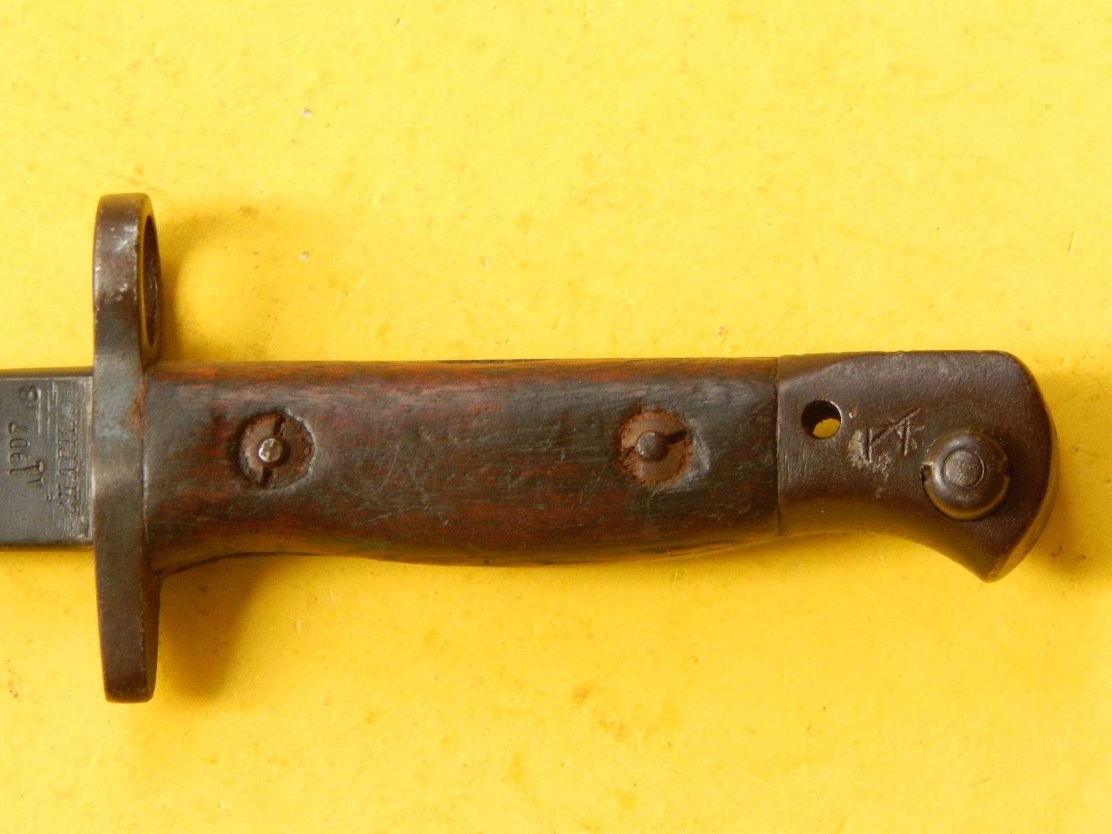 NICE ENFIELD 1907- Mk111 SWORD BAYONET /SCABBARD - CHAPMAN. - Unit Marked `