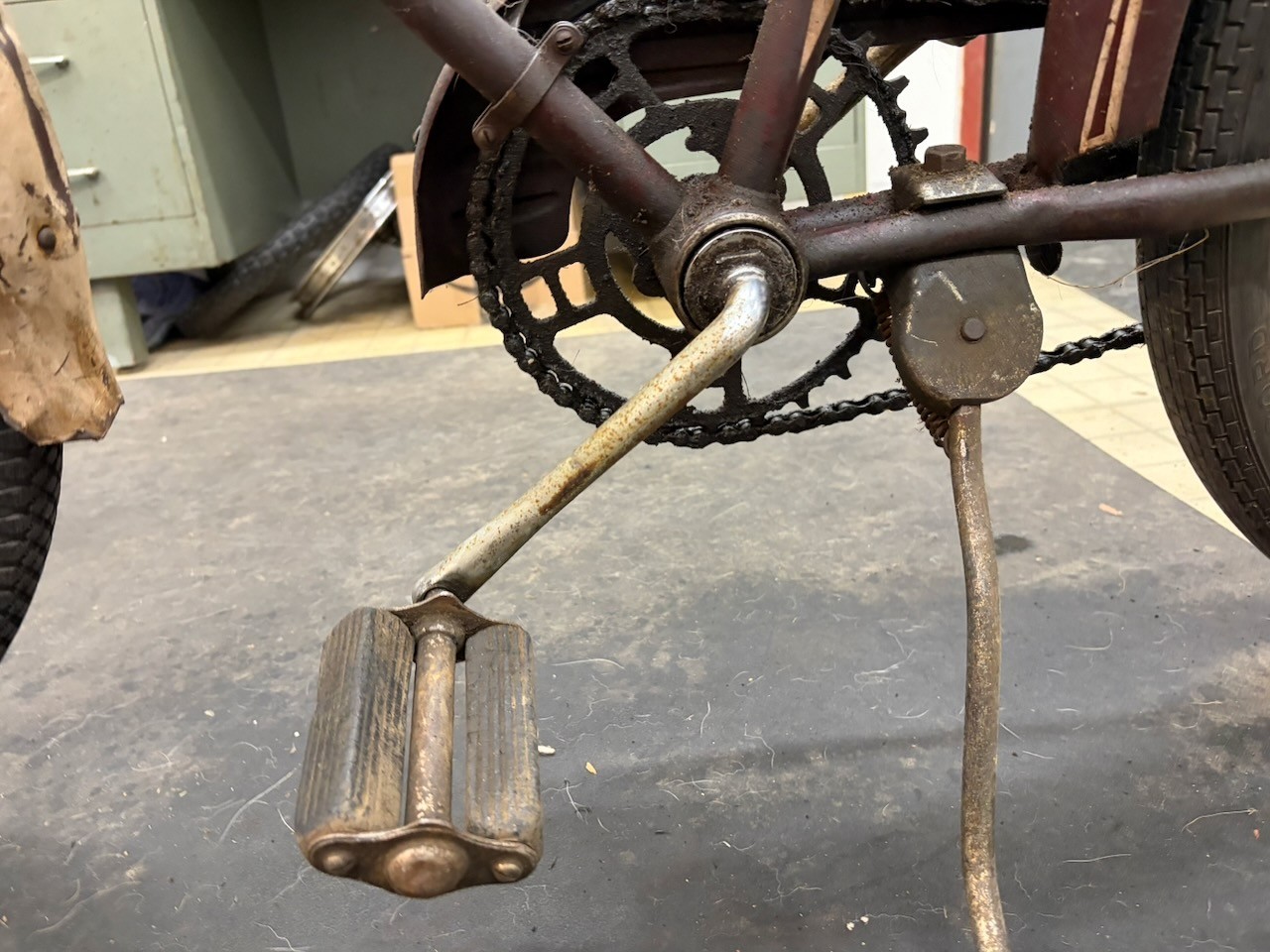 Rollfast RARE! Prewar Mens Bicycle Hanging Tank & Mouse Taillight Zep?