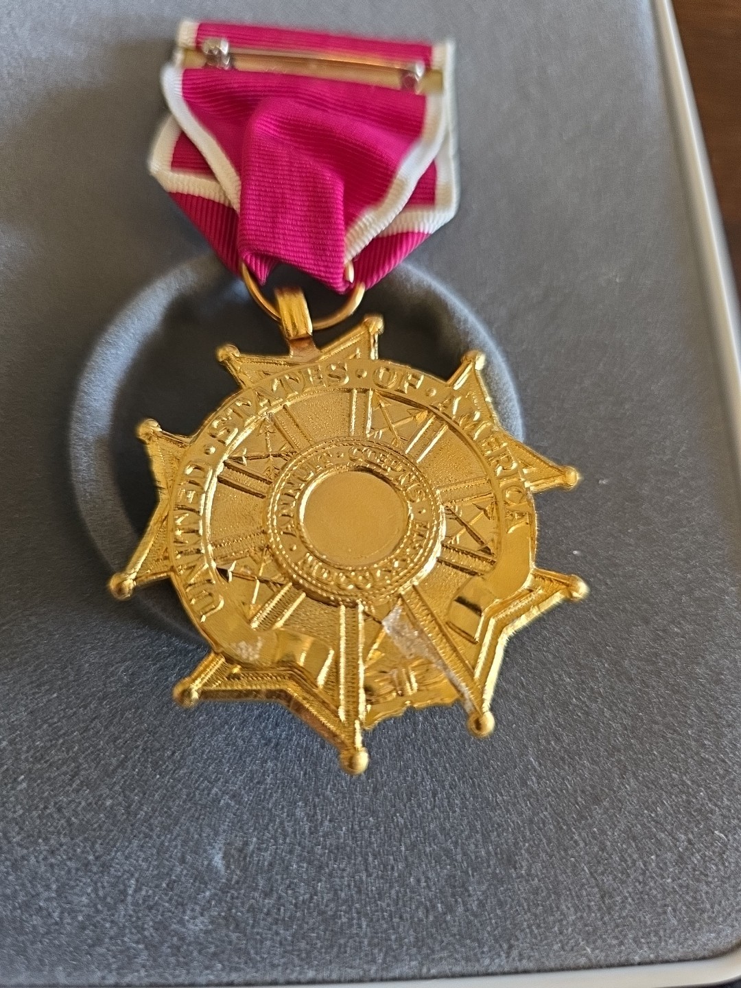 Officer-U.S. Legion Of Merit Medal Ribbon + Devices Vietnam era -SEE STORE WW 1