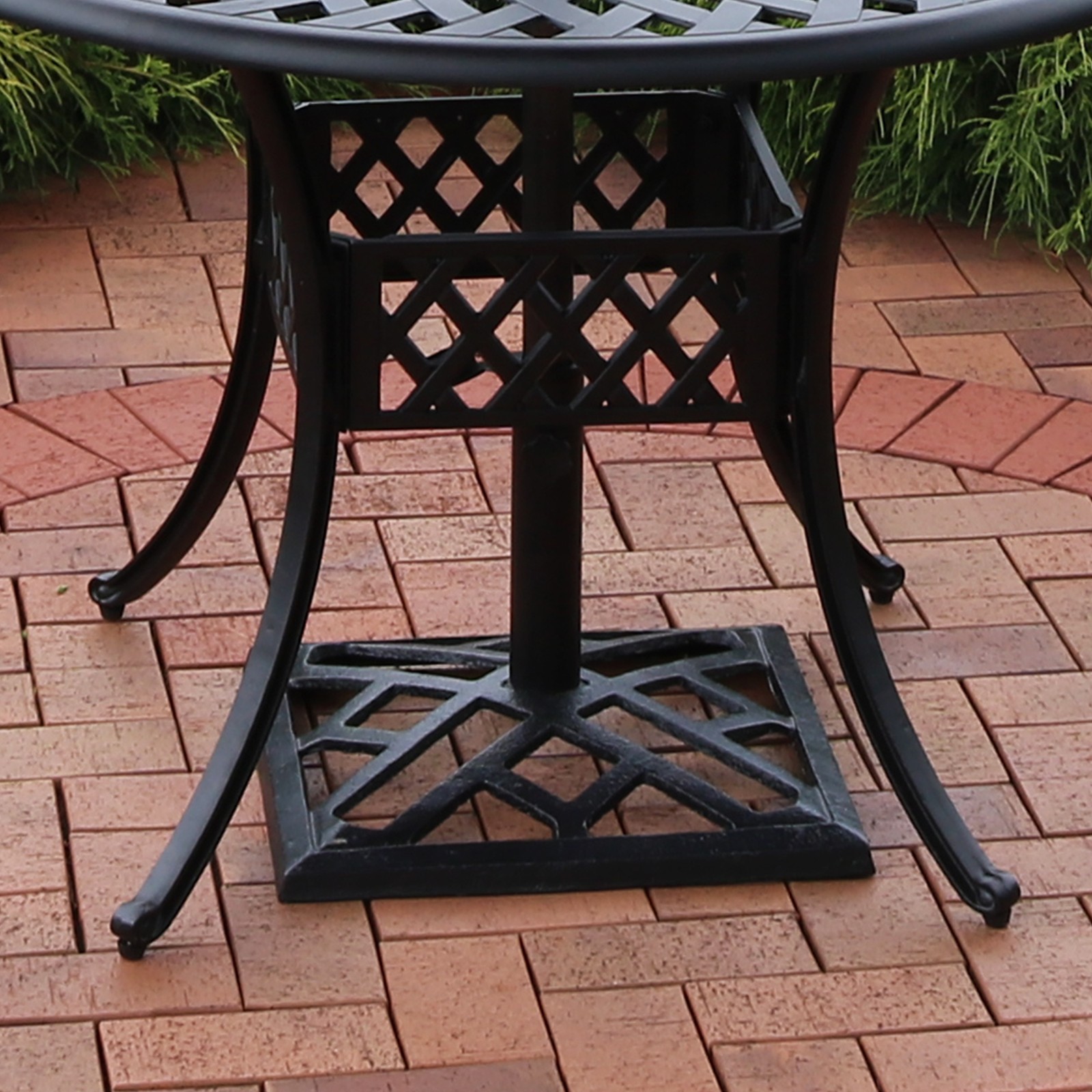 17 in Modern Geometric Cast Iron Square Patio Umbrella Base by Sunnydaze