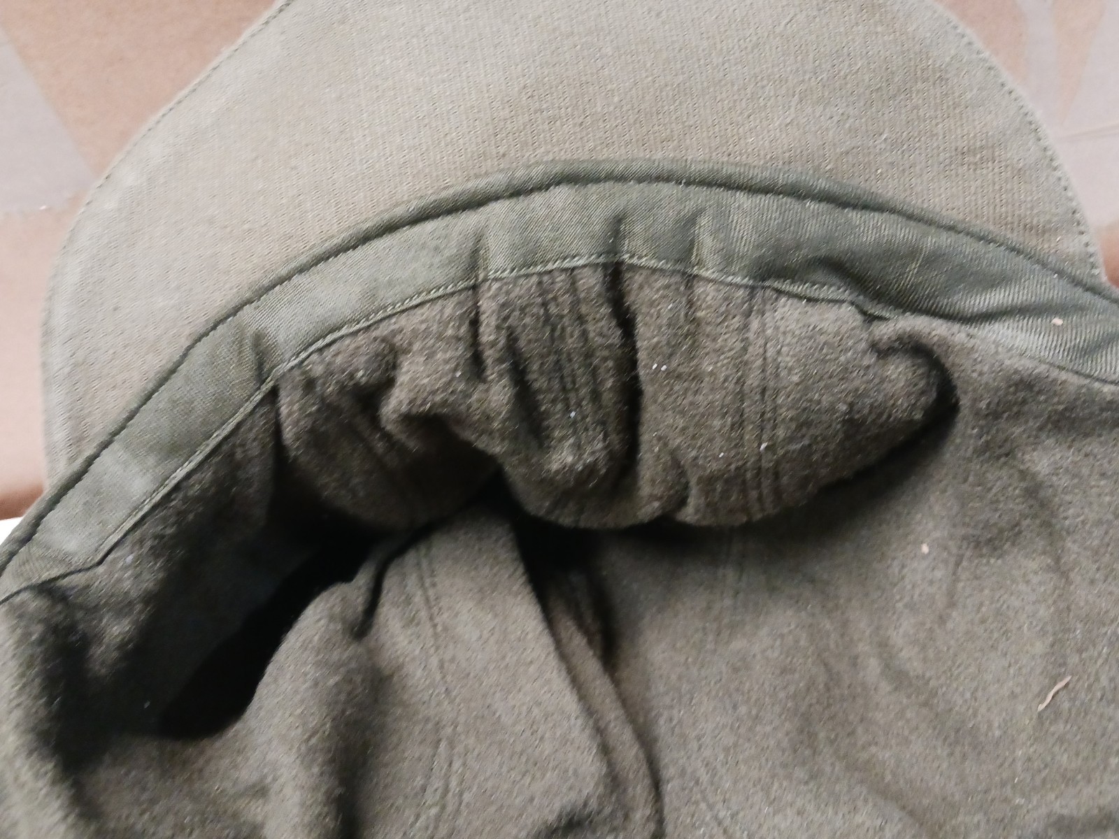 USN Winter Cloth Deck Helmet Khaki/OD Green Hat Sz 7-3/4 NOS