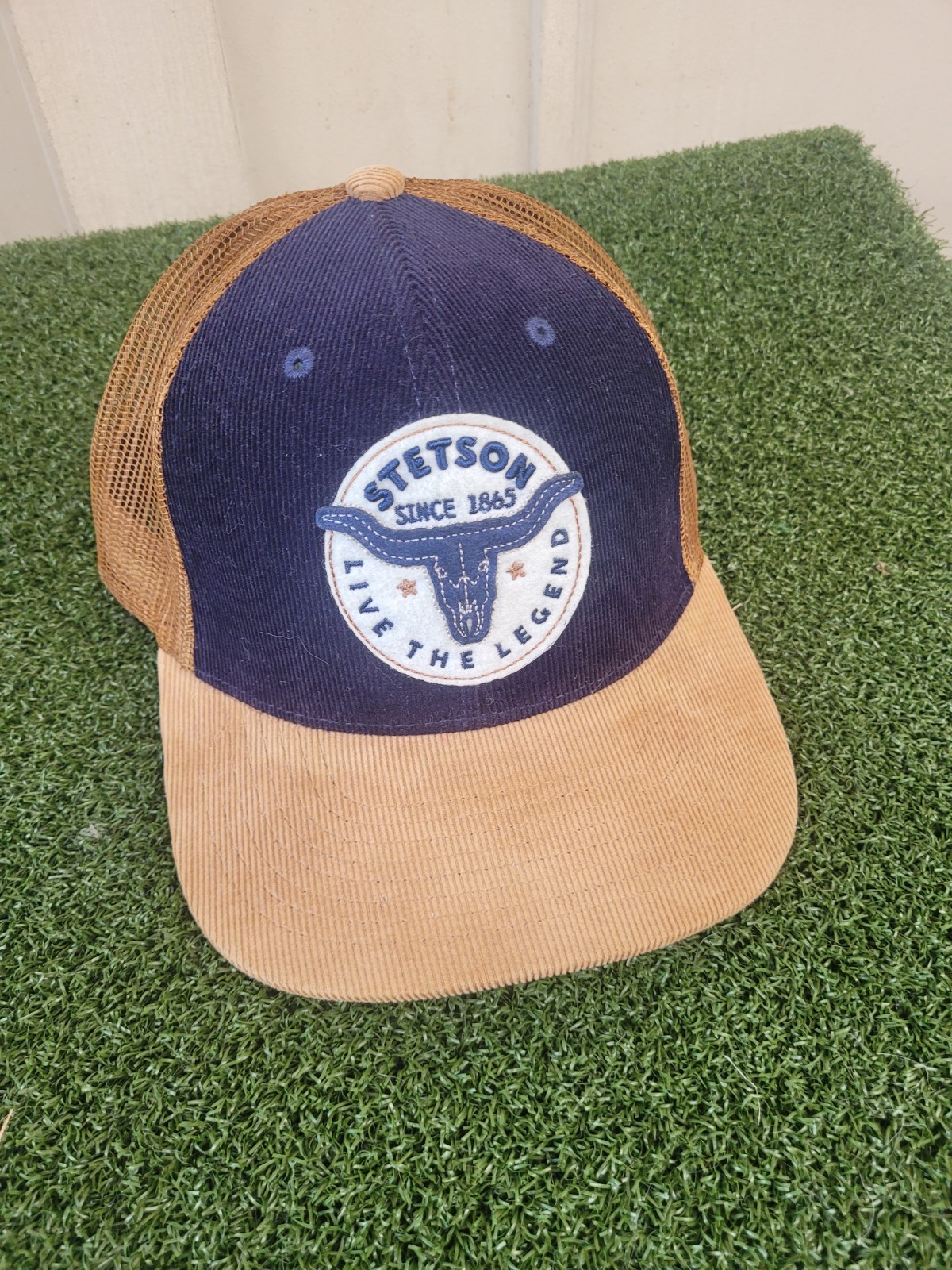 STETSON 'LIVE THE LEGEND' FELT TRUCKER CAP /  HAT w/ Steer Head Patch SNAP Back