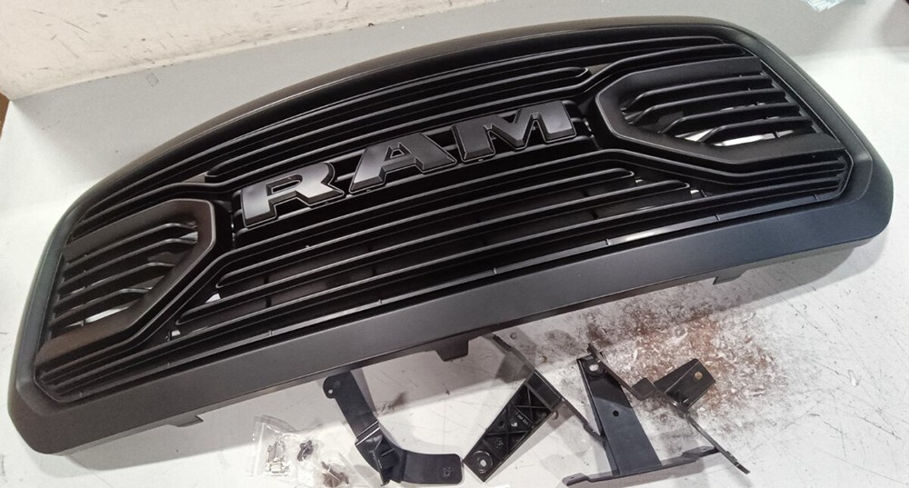 Big Horn Style Grille For 2013-2018 Dodge Ram 1500 Bumper W/Letters Matte Black