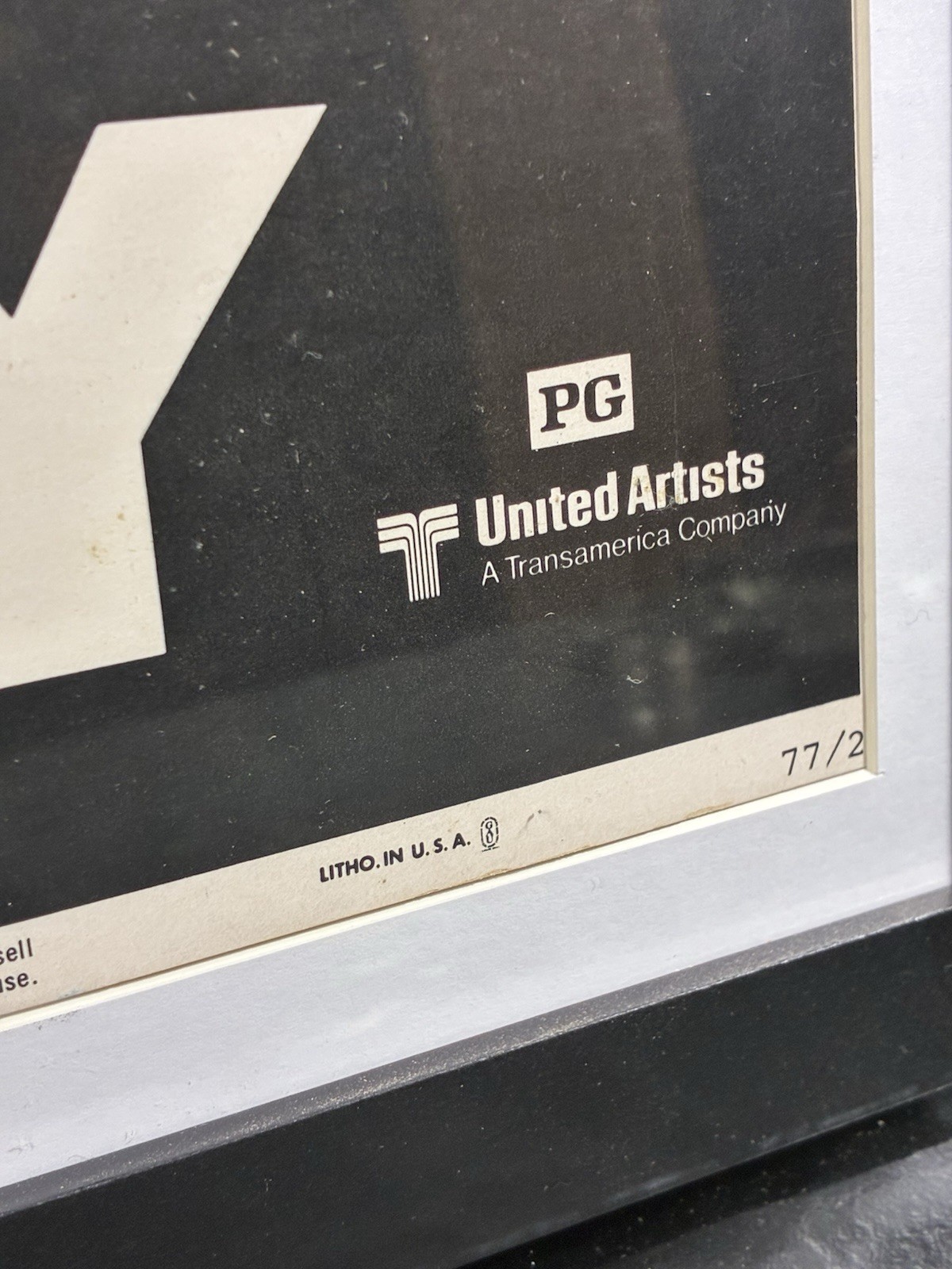 Rocky original 11"x14" lobby card Sylvester Stallone In good Condition #5 of 8