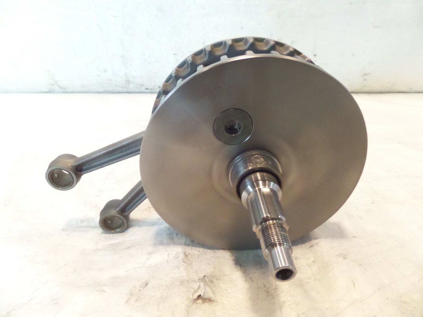 Harley Davidson Sportster 883 & 1200 Engine Flywheel Crankshaft Assembly w/ Rods