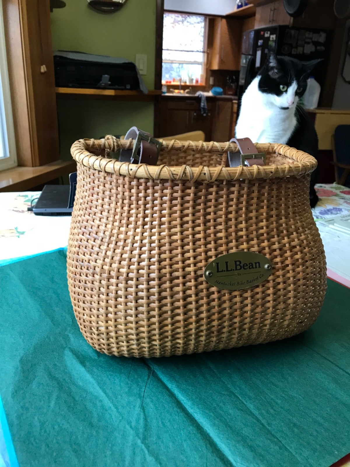 L.L.Bean Nantucket wicker bike basket used once with tags leather straps