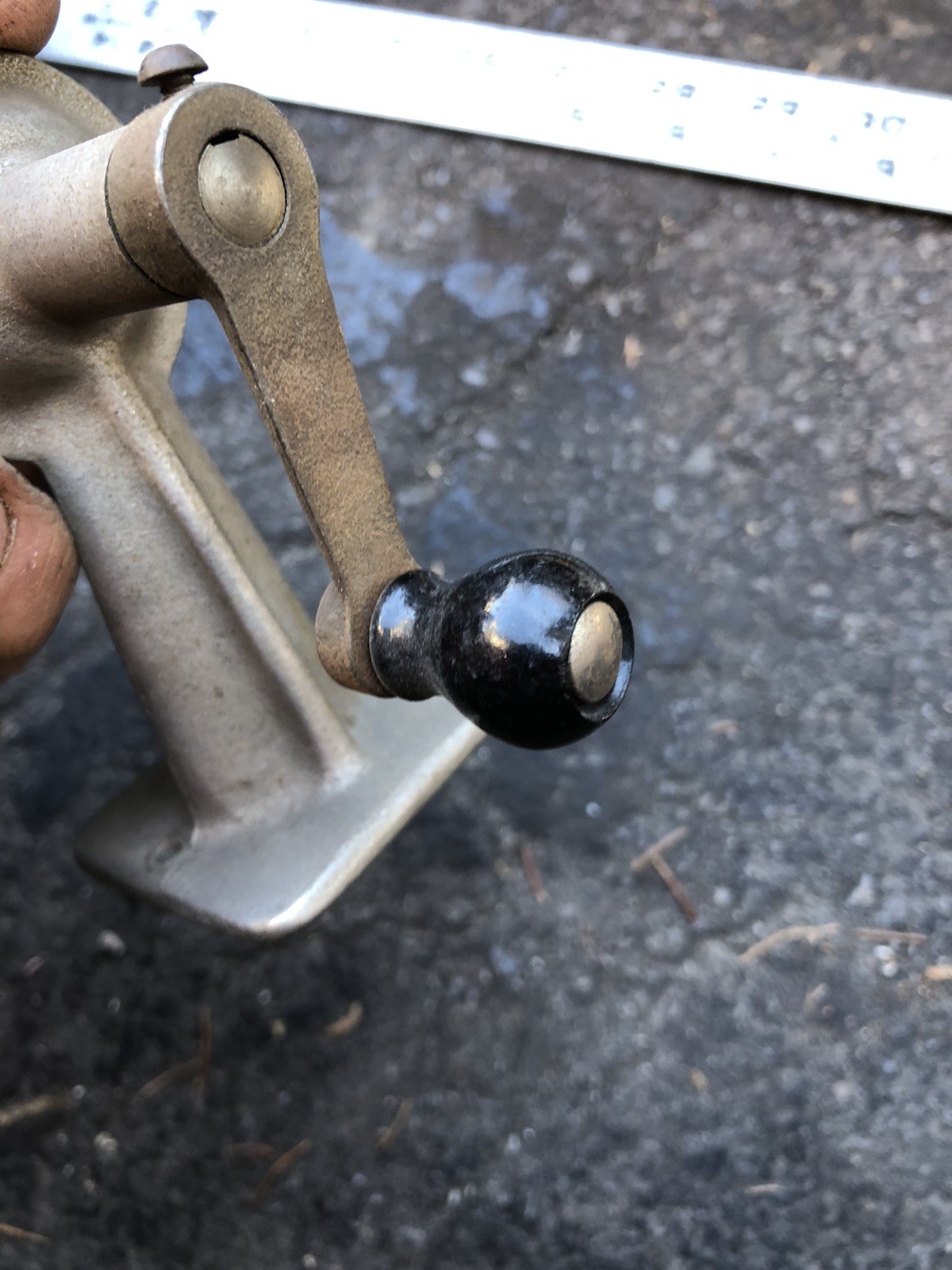 1921 APSCO CHICAGO Wall or Table Mount Pencil Sharpener See Through Discharge