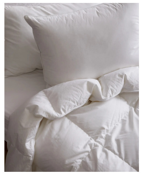 NWT QUINCE PREMIUM DUCK DOWN COMFORTER KING / CAL KING INSERT ALL SEASON