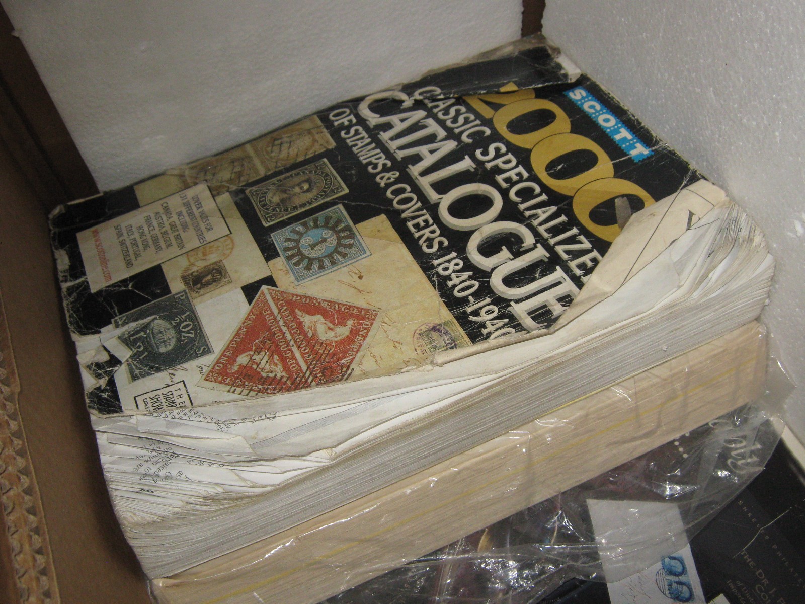 Scott Catalog A-Z USA Specialty and 1840-1940 BOOK SP Cat 2017 included 9 items