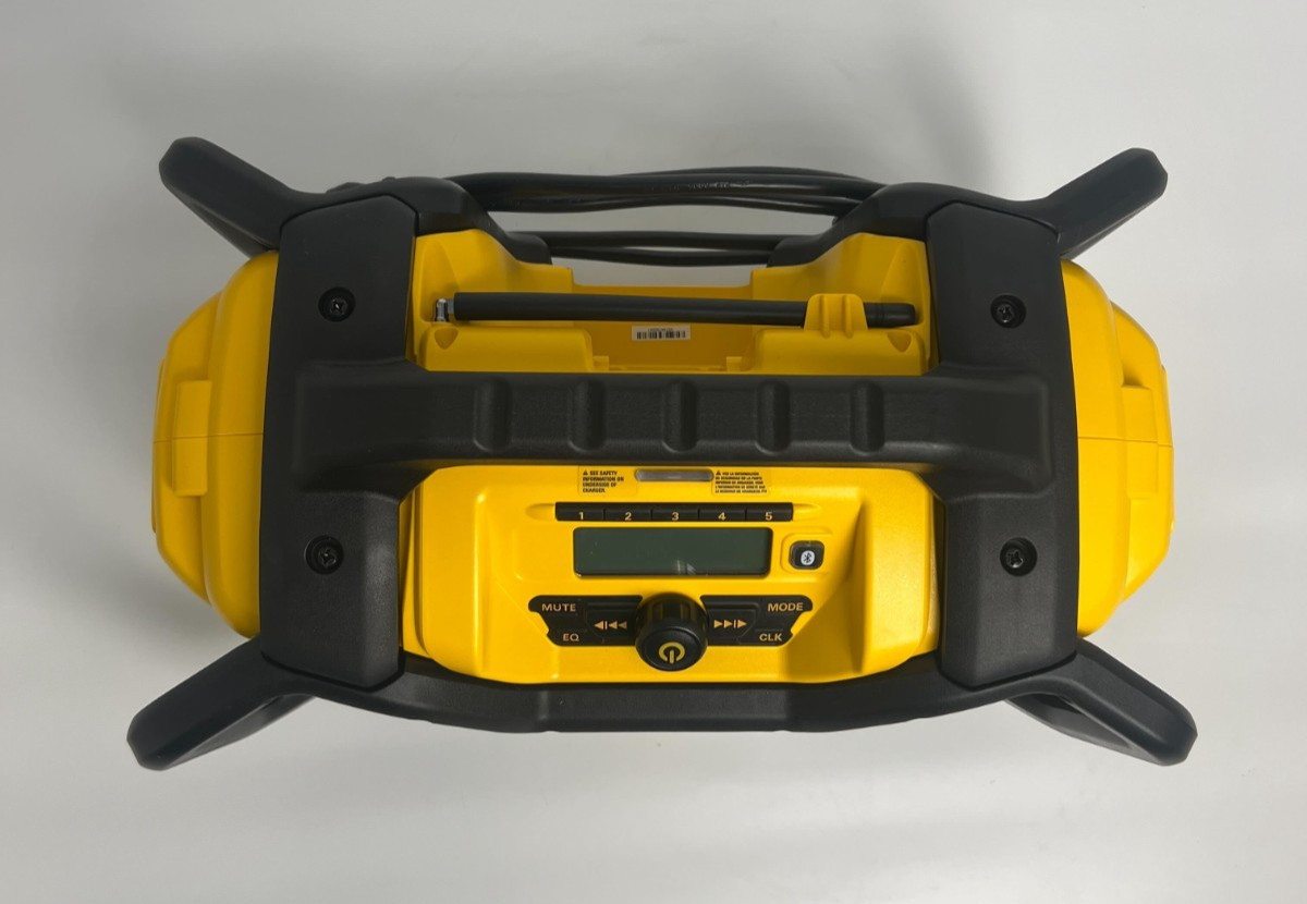 [Open-Box] (DCR025) DEWALT Jobsite Radio Charger with BLUETOOTH