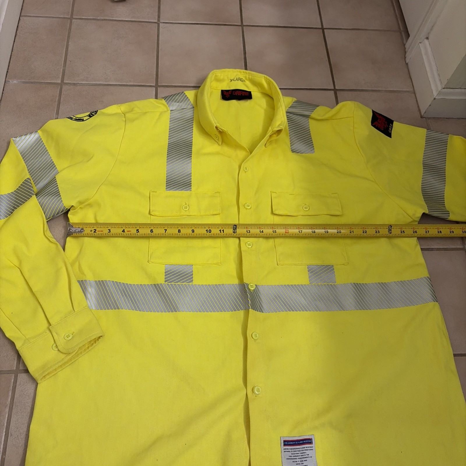 DRIFIRE Hi Vis FR Flame Resistant Reflective Hooded Yellow Jacket Shirt NWOT
