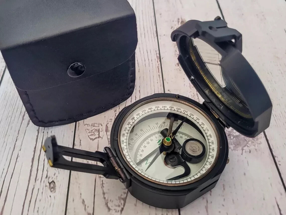 Vintage Bruntons Ainsworth Surveyors Geological Pocket Transit Compass