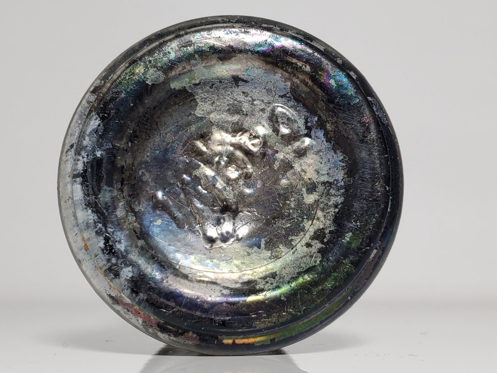 Antique Inkwell from the 1800s «1/18 Co». Heavy thick glass.