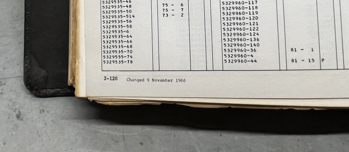 1966 Douglas C-118 A Aircraft Parts Manual T.O. 1C-118A-4 Original. Read