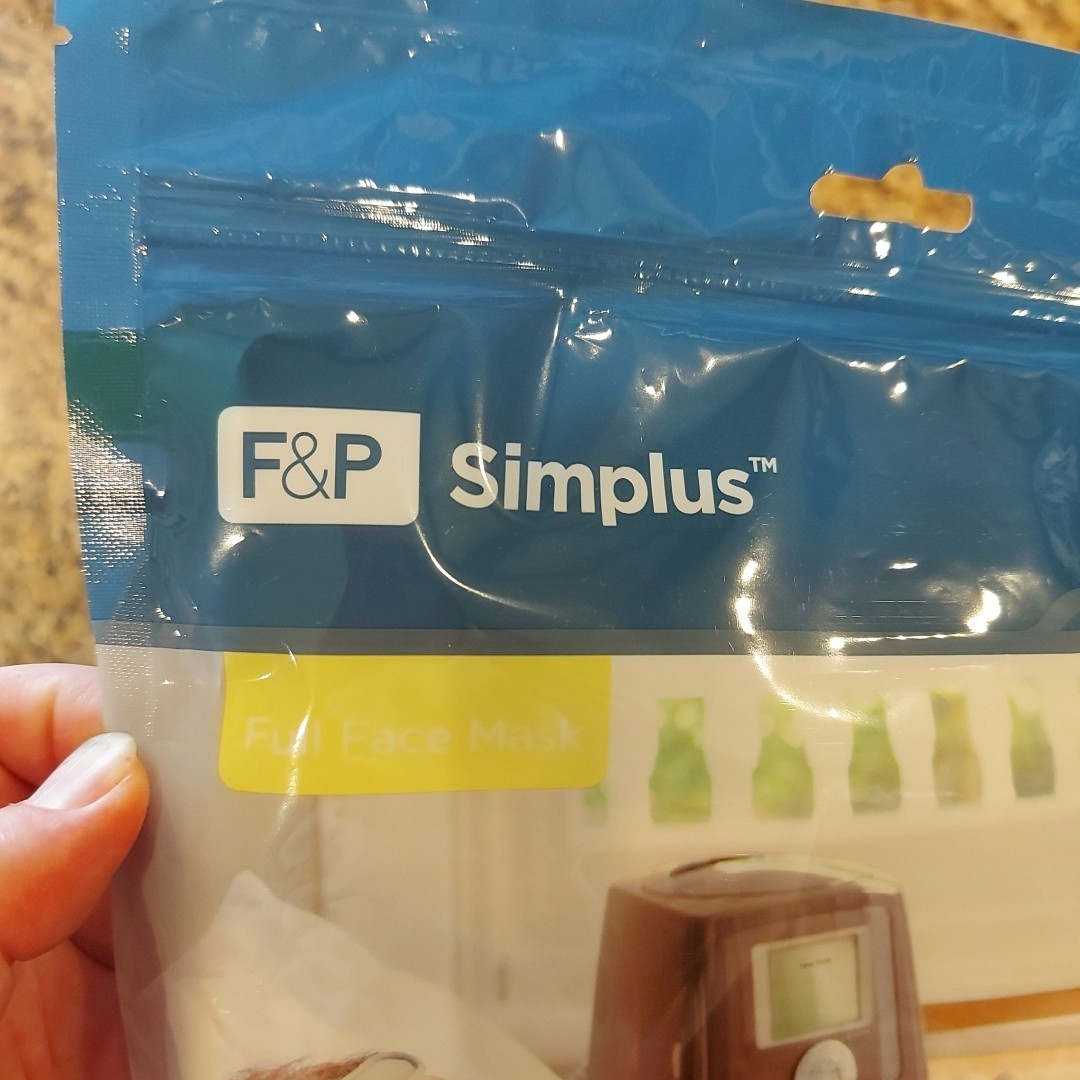 Fisher & Paykel Simplus 400475 Full Face Mask - Small New Sealed FREE SHIPPING