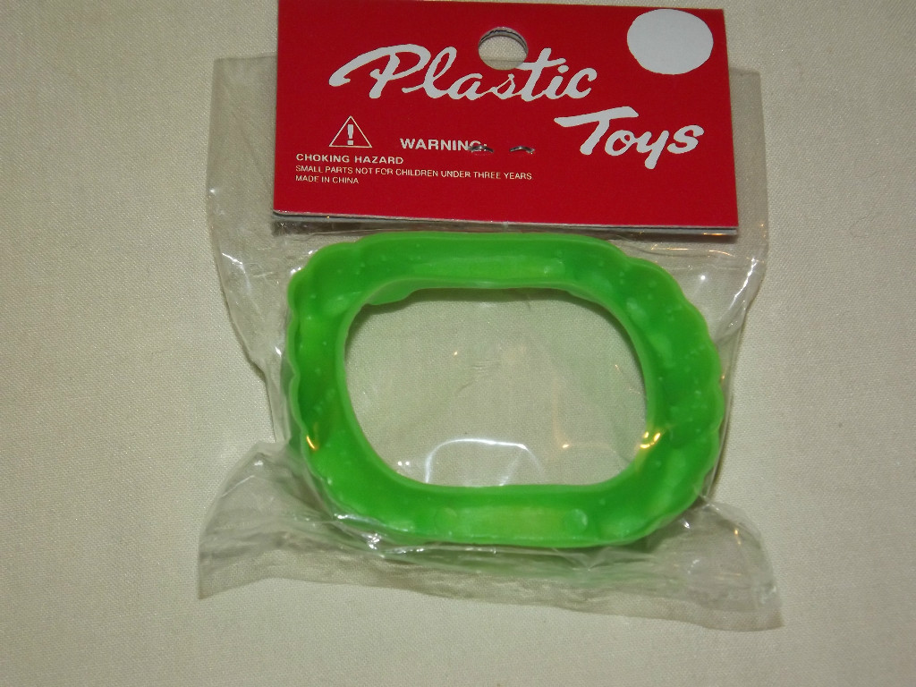 VINTAGE TOYS 1970S FAKE TEETH MINT IN ORIGINAL PACKAGE