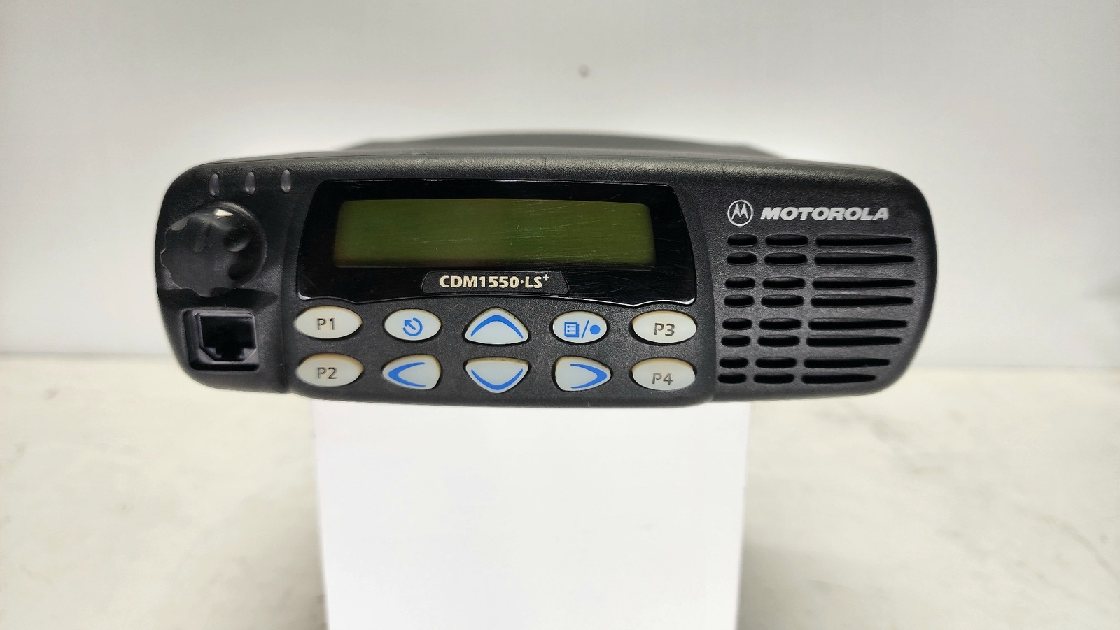 Motorola CDM1550 LS+ UHF 25 Watt 16 Ch 403-470 Mhz AAM25RHF9DP5AN