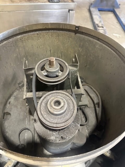 "GREENHECK CUBE-140-7G-QD"H.D COMMERCIAL UPBLAST CENTRIFUGAL EXHAUST FAN