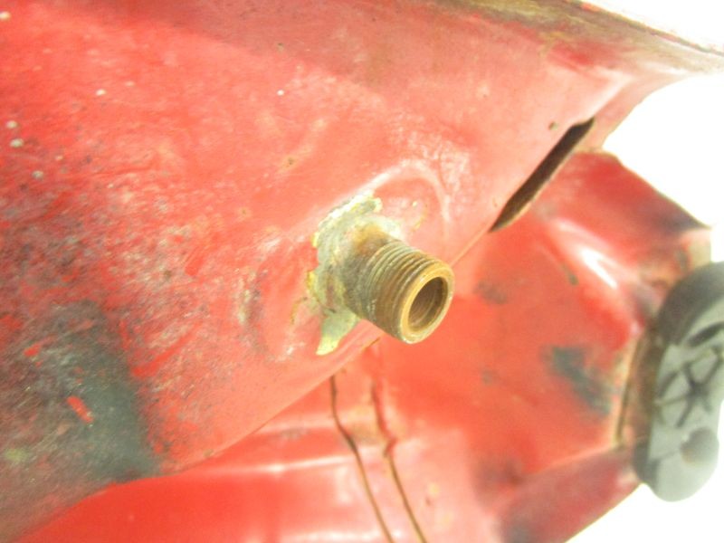 83 Honda ATC 185 Gas Fuel Tank 175A1-958-010ZA 1983