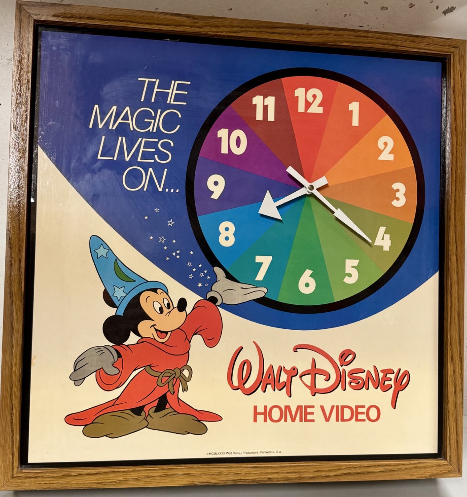 Vintage Walt Disney Home Video sign/clock - The Magic Lives On- LARGE! FREE SHIP