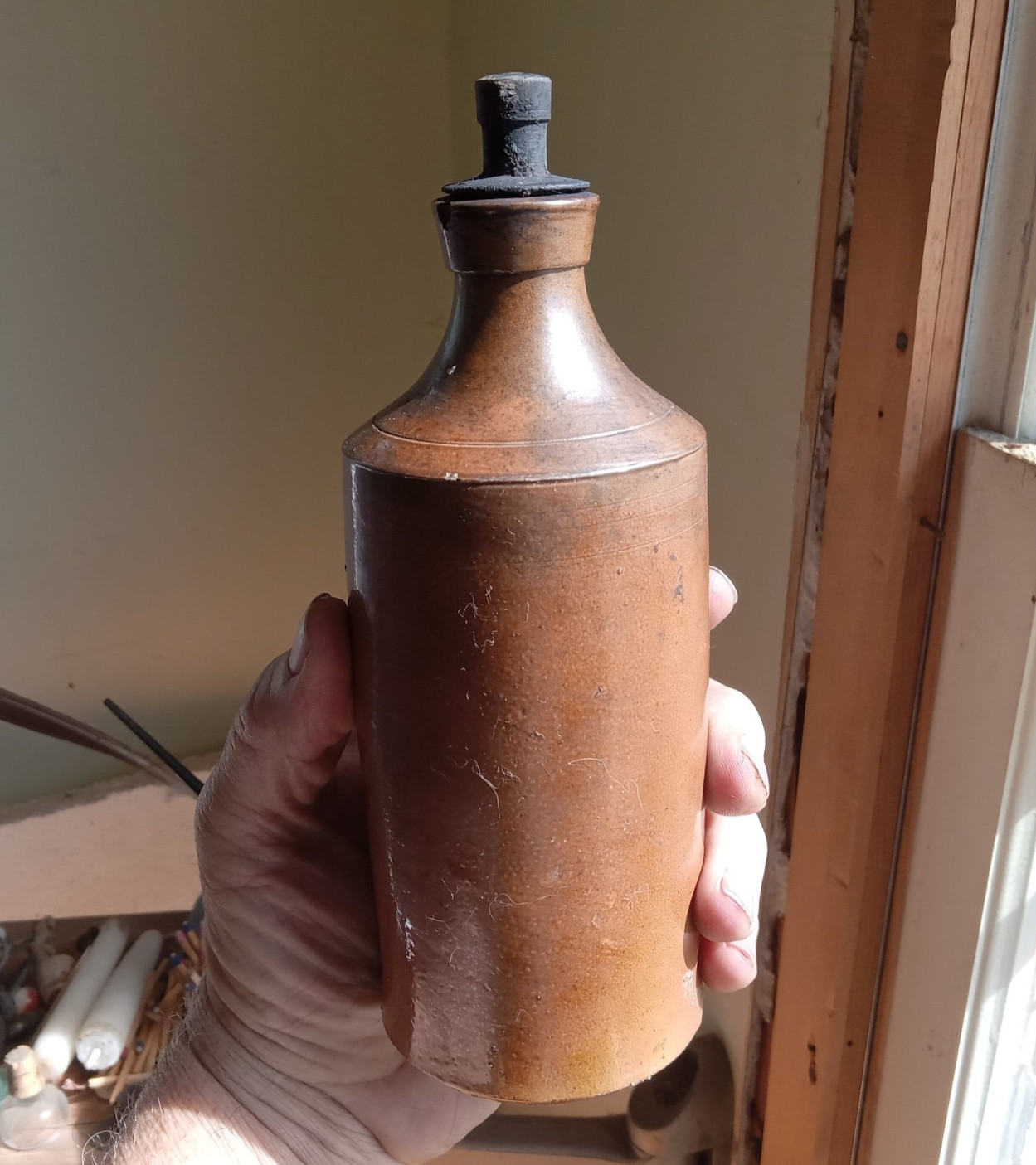 1870s STONEWARE MASTER INK BOTTLE WITH ORIGINAL METAL STOPPER