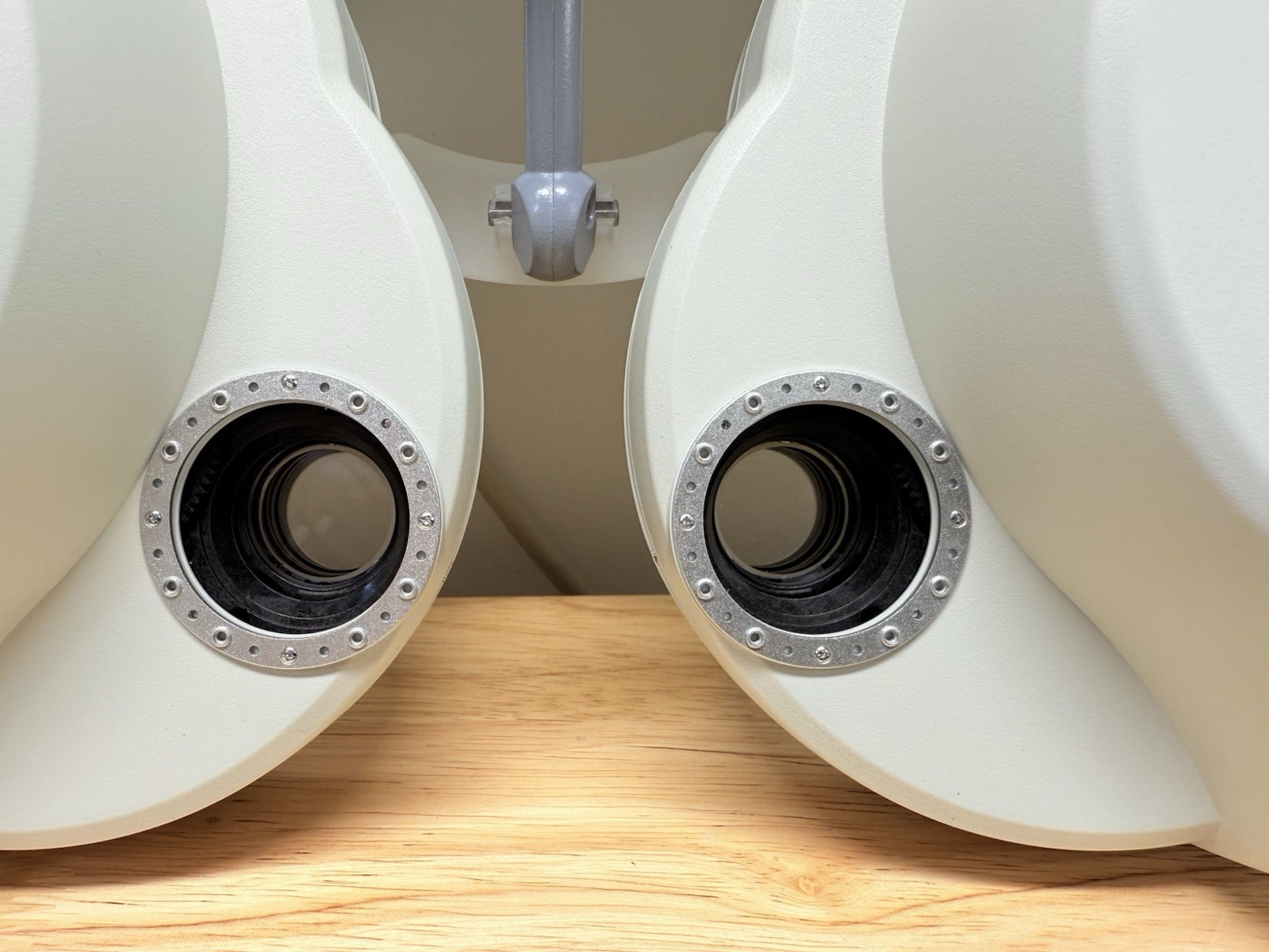 Nidek RT-3100 Digital Refractor