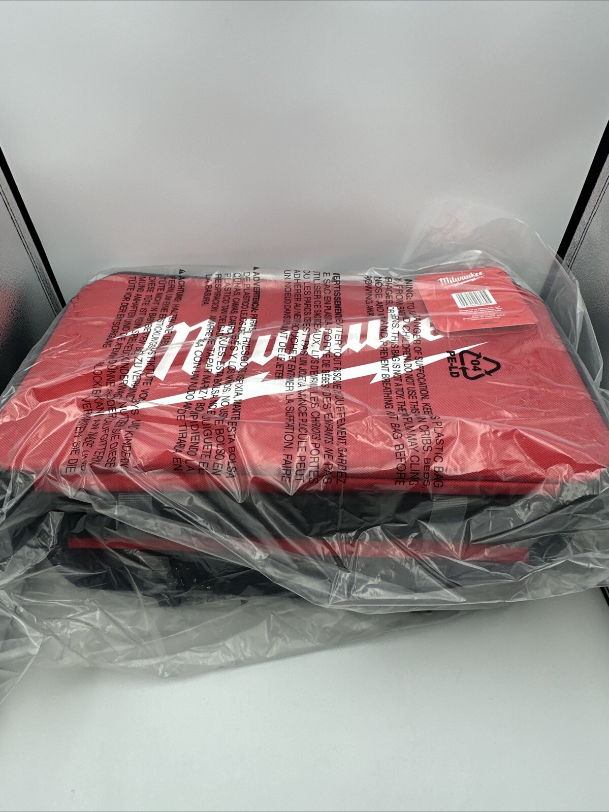 Milwaukee 49-90-2019 Vacuum Tool Storage Bag for Wet/Dry Vacs Bag Only Free Ship