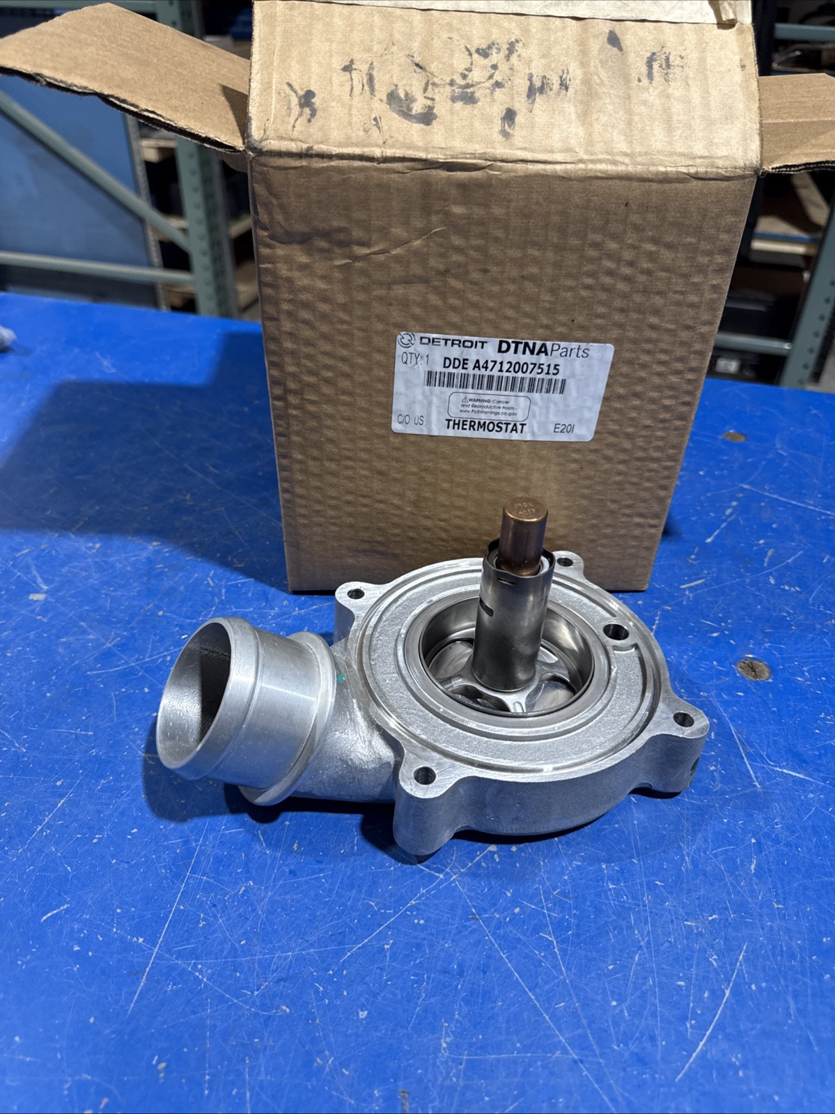 Detroit Diesel A4712007515 Thermostat DD13-DD15 188 deg. A4712003615 A4712006215