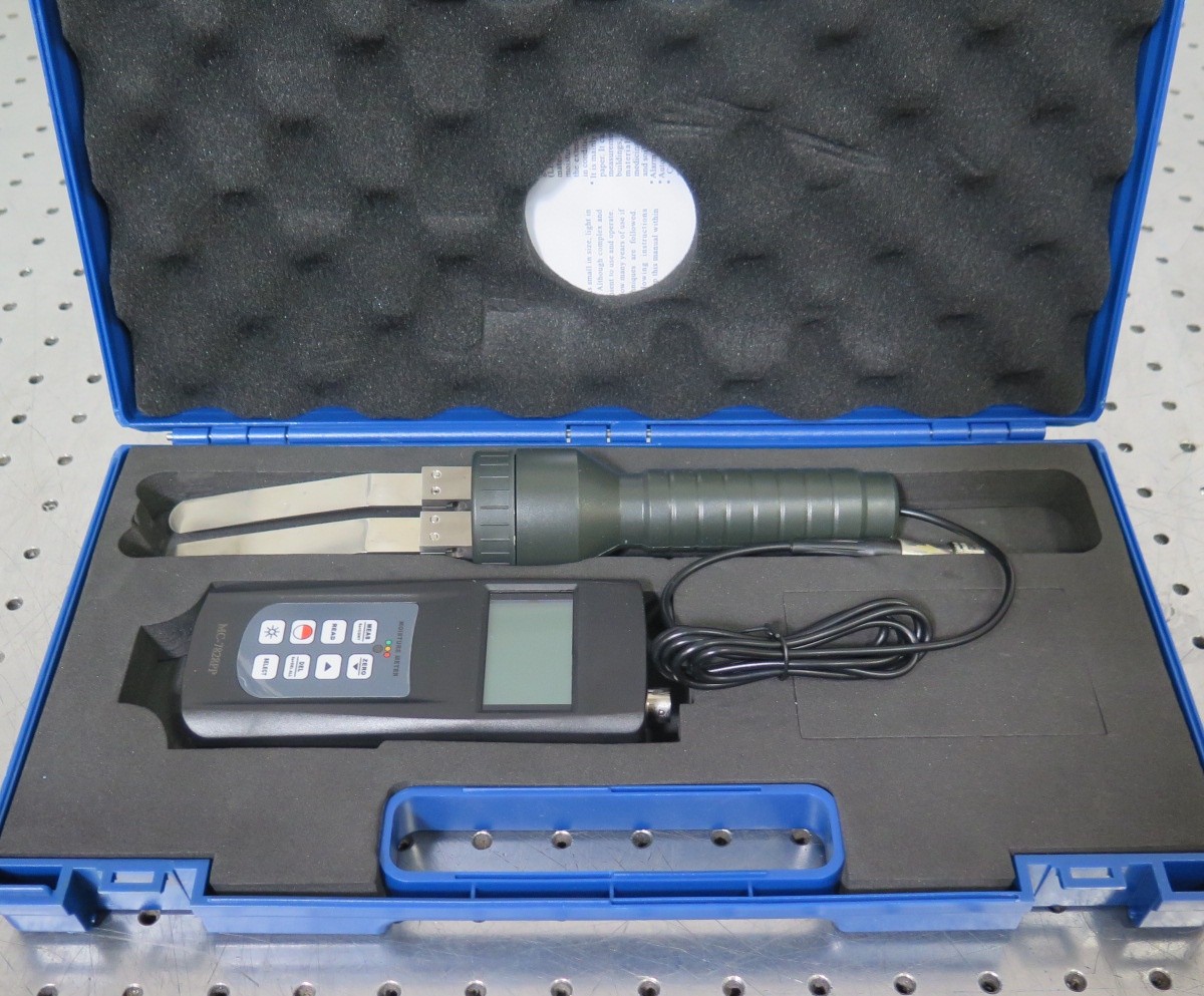 R201516 Moisture Meter MC-7828PP In Case w/ Instructions - Hygrometer
