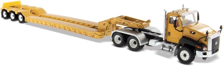 Cat Caterpillar CT660 Day Cab with XL 120 Low-Profile HDG Lowboy Trailer