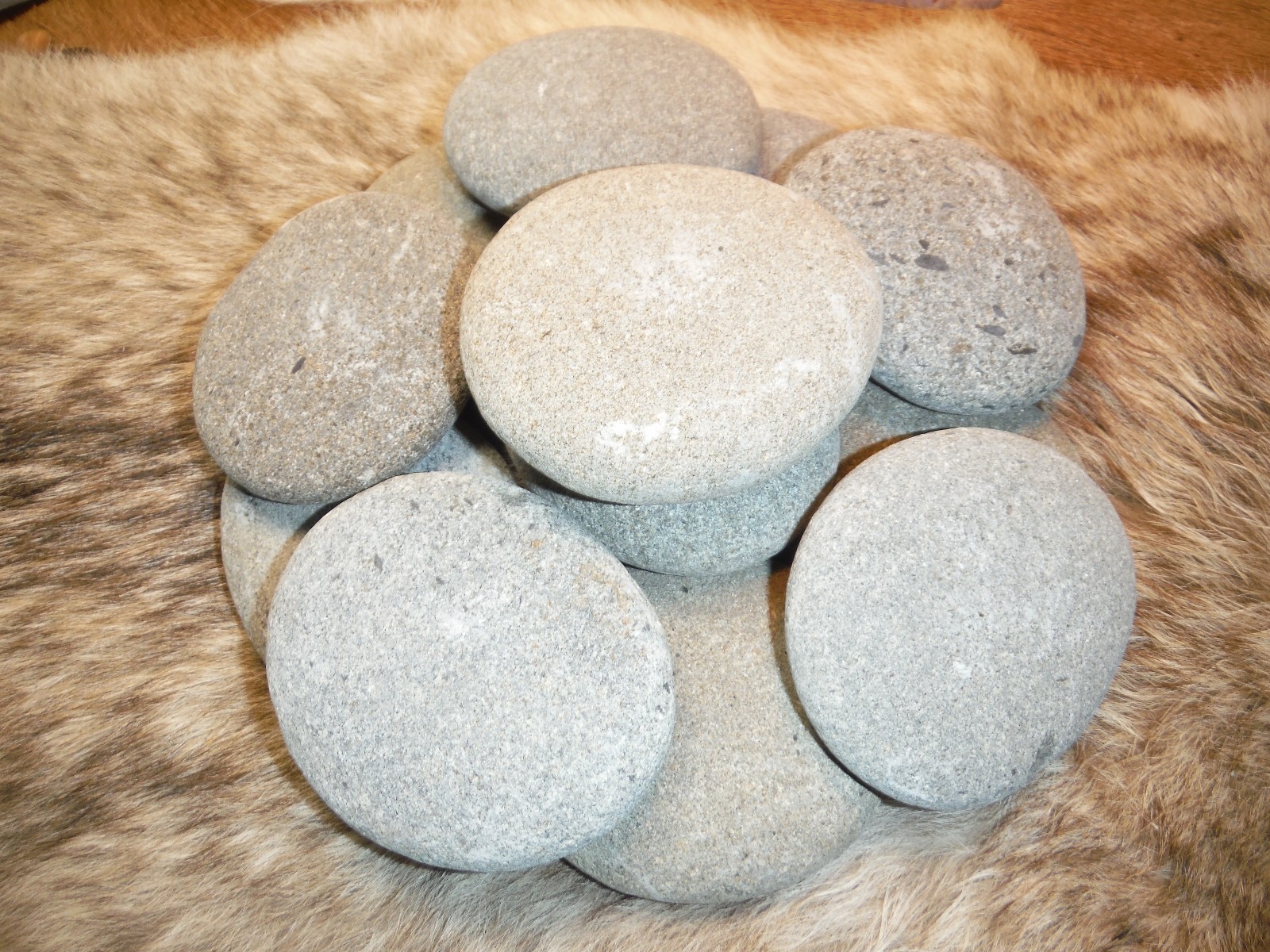 NATURAL ABRADER HAMMER STONE Flint Knapping Primitive Skinning Obsidian Preform