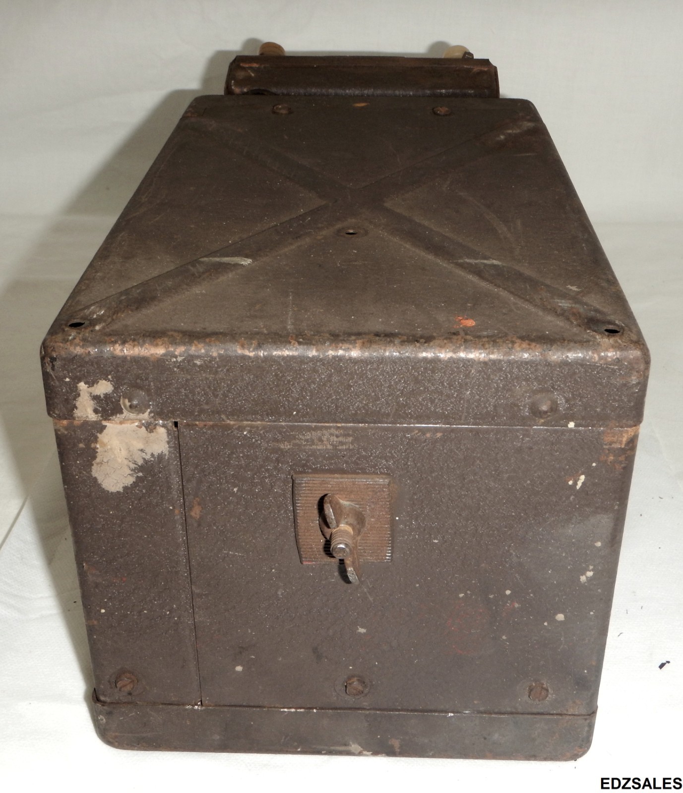 1930s Vintage Superheterodyne Center-Line Automobile Tube Radio