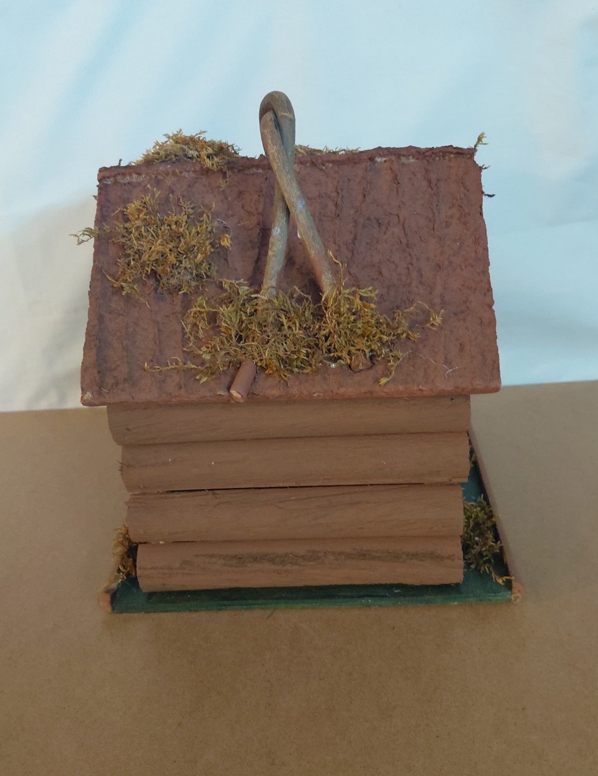 Rustic Gone Fishing Log Cabin Birdhouse Cottage Wood Bark Moss Accents Unused