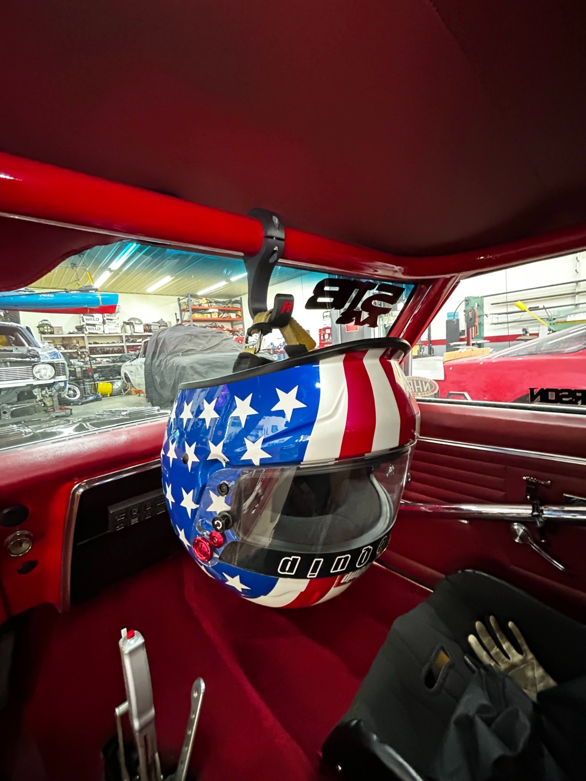 Steering Wheel and Helmet Hook for 1.625 Roll Bar