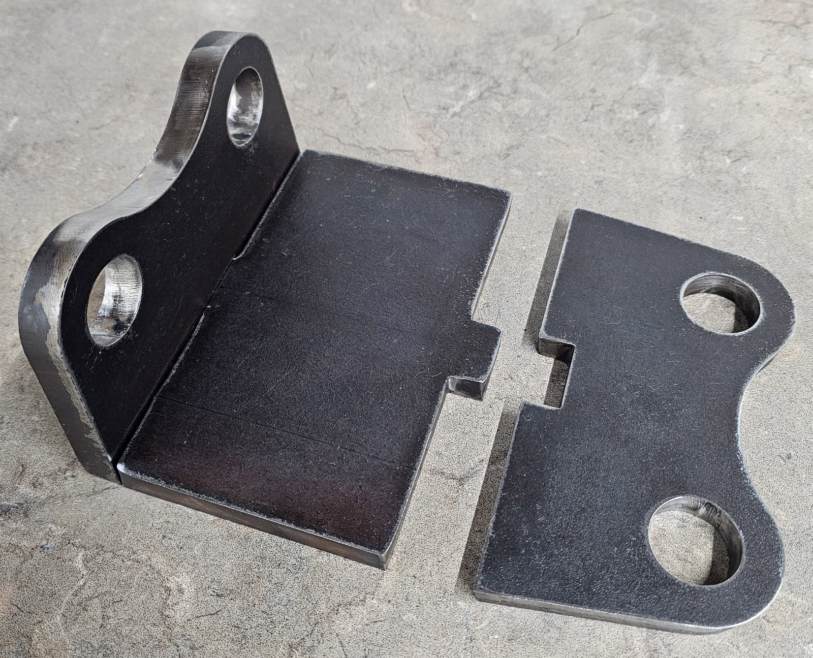 Chinese Mini Excavator Bucket / Attachment Ears – Fits 1" Pins / 25mm