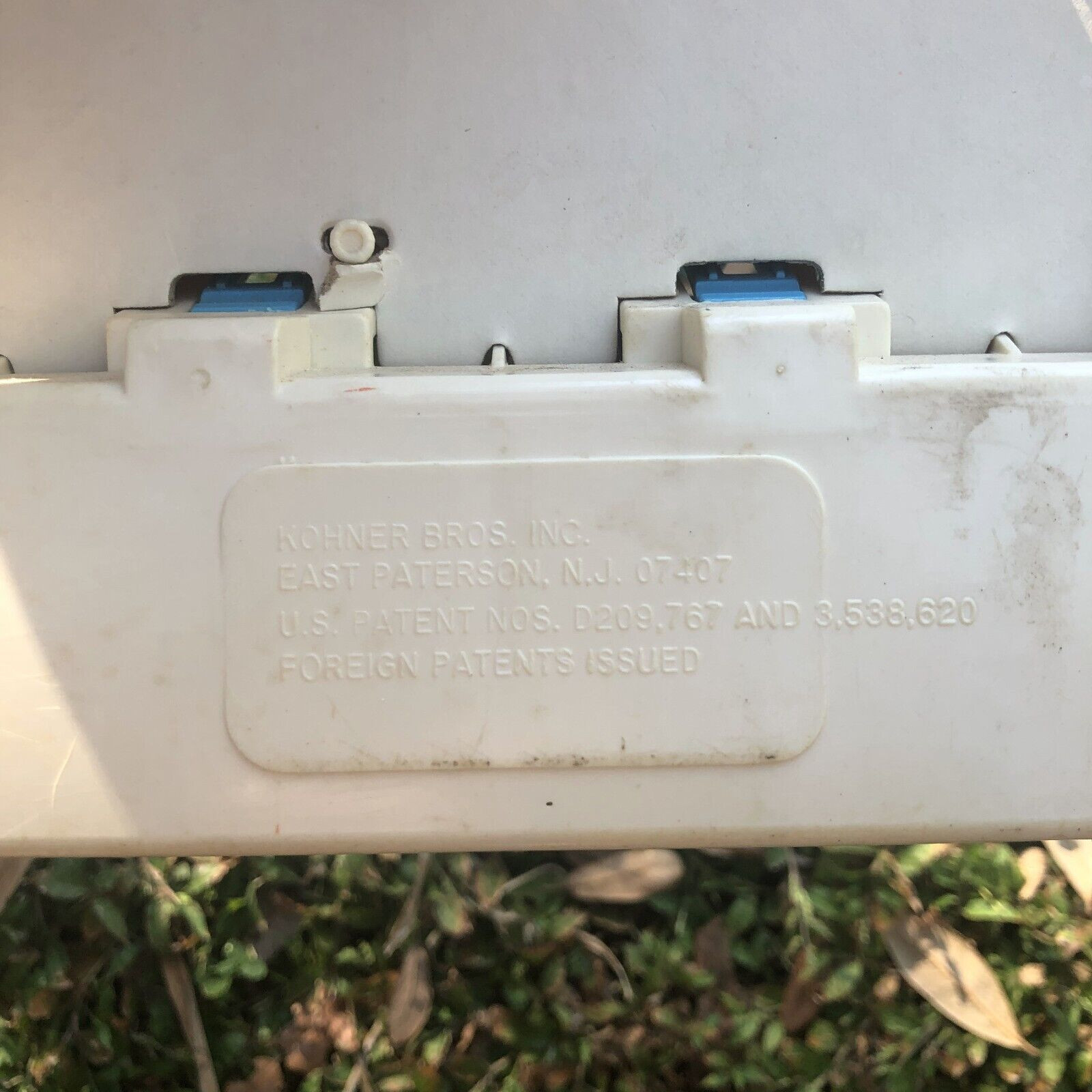 Kohner Bros Disney Busy Poppin Pals Mickey preschool toy used