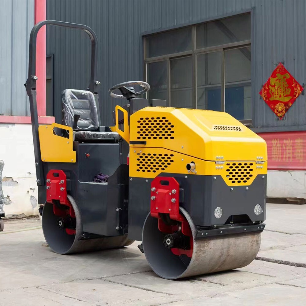 EPA Petrol Engine Road Roller Machine Asphalt Vibratory Roller Ride On Compactor