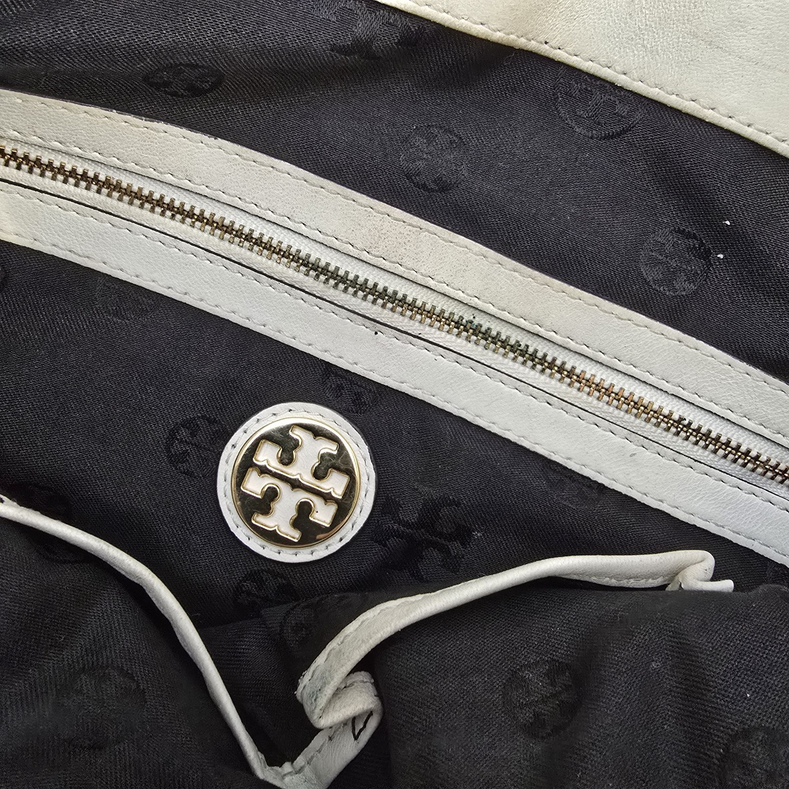 Tory Burch Fleming Quilted Leather Tote Black Ivory Chain Shoulder Bag