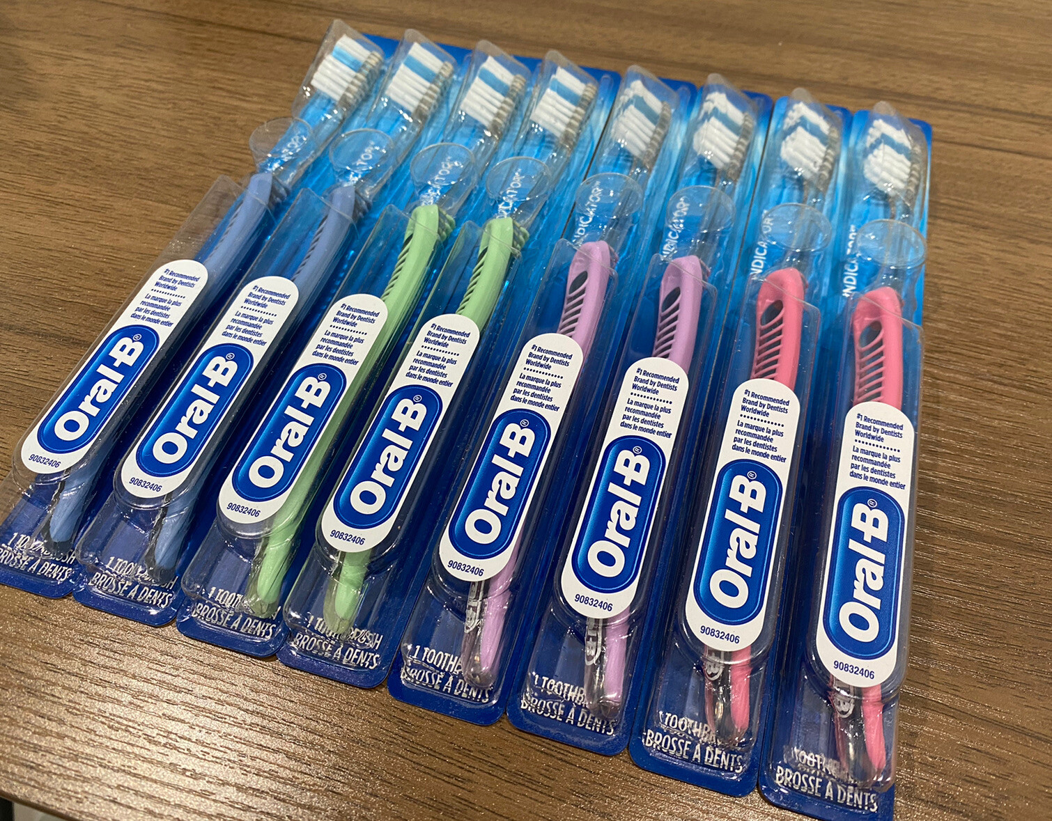 6 Pack Oral-B Indicator 35sft Soft Adult Manual Toothbrushes Multicolor