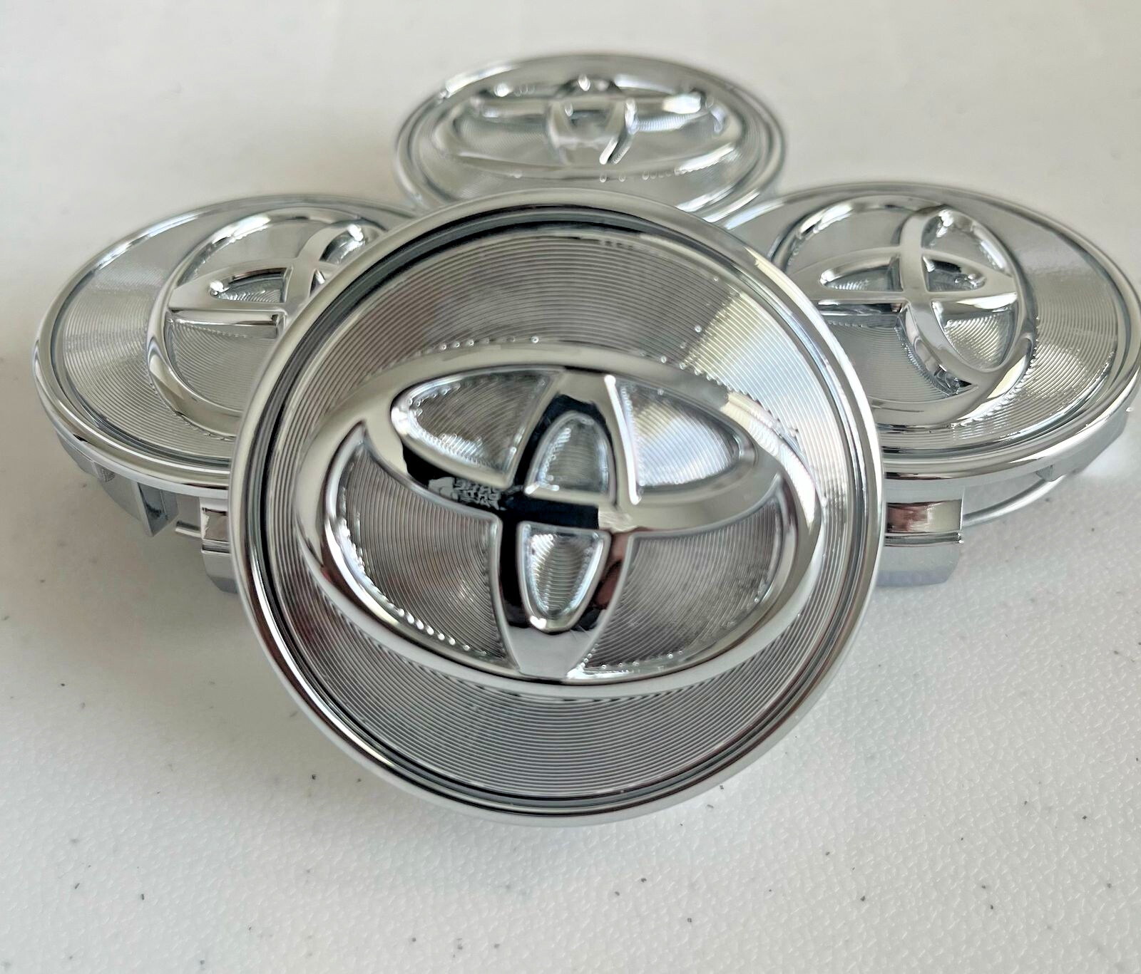 Set Of 4 Toyota 62mm Chrome Wheel Center Caps Fit Camry Corolla Prius &more
