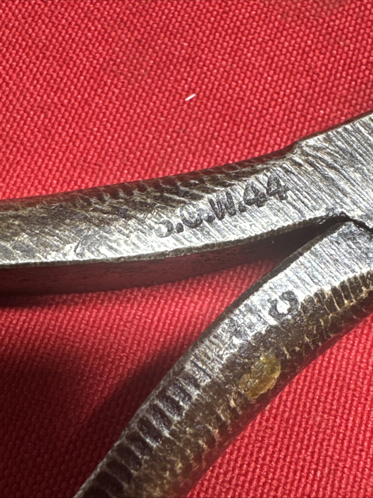 WW2 Military S.C. Williams Company Dated 1944 Round Nose 6 Inch Pliers D514