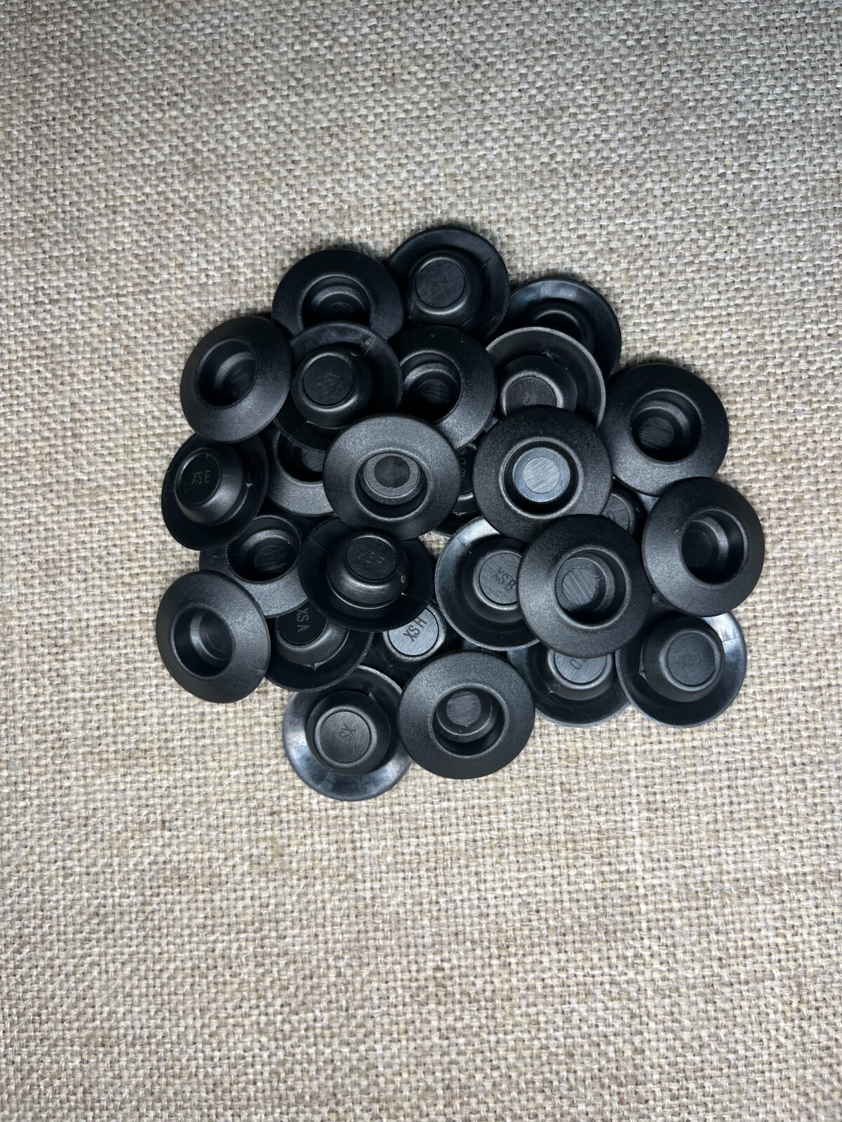 Gal NH Oil Undercoating, Pro Undercoating Gun, 2 Wands, 3 Quart Bottle, 50 Plugs