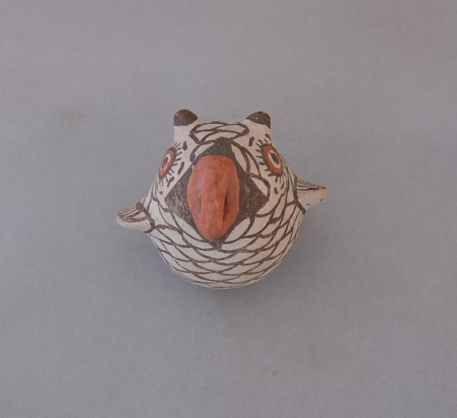 Rare Vintage Zuni Owl Pot - 3 3/4" Tall x 3 1/2" Across