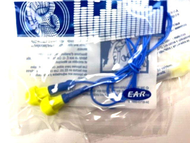 3M PUSH-IN CORDED EAR PLUGS NRR 28DB #318-1003 - 10 PAIRS - NEW!