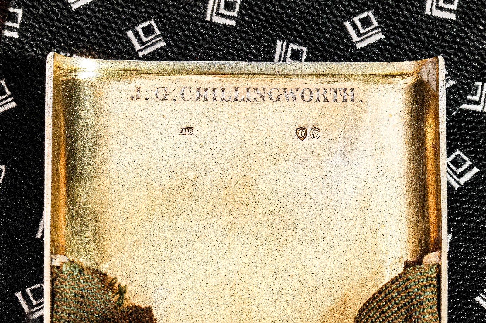 Stunning Antique Victorian Sterling Silver Cigarette Case Armorial Herladic