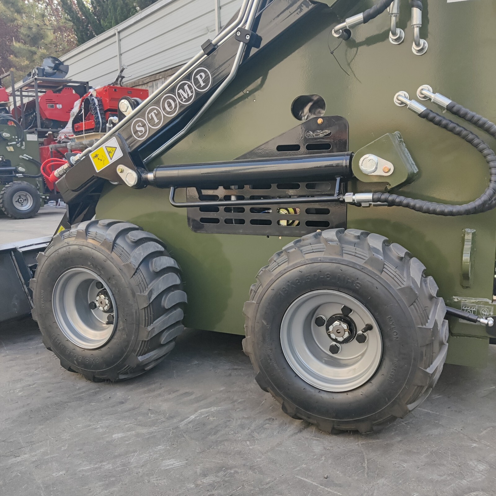 Honda 22.1 HP Mini Skid Steer Loader Wheel, New, Free Shipping