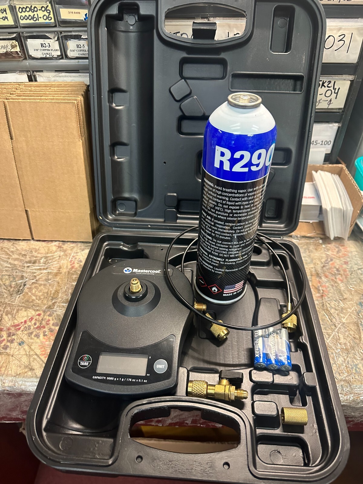 Mastercool 98202-A-290 High Precision Refrigerant R290 Charging Scale with Case