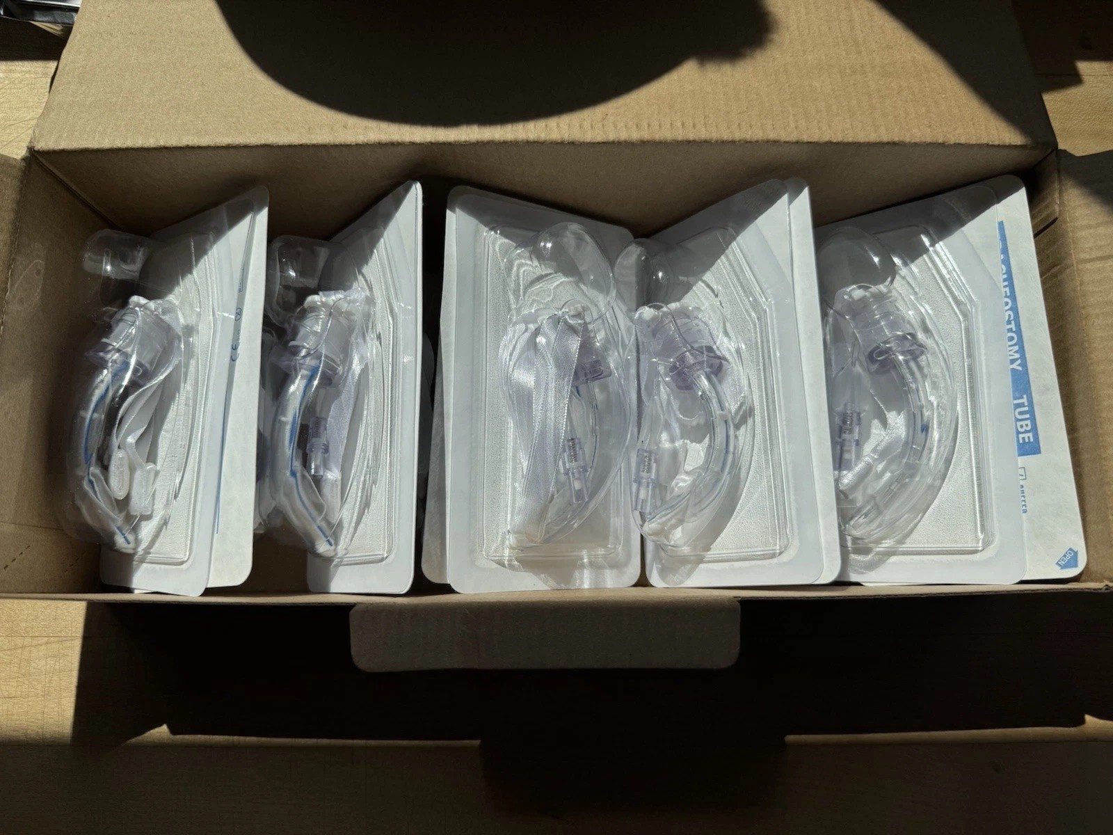 10-Pack – Size 7.0mm Cuffed Tracheostomy Tubes with Disposable Inner Cannula (St