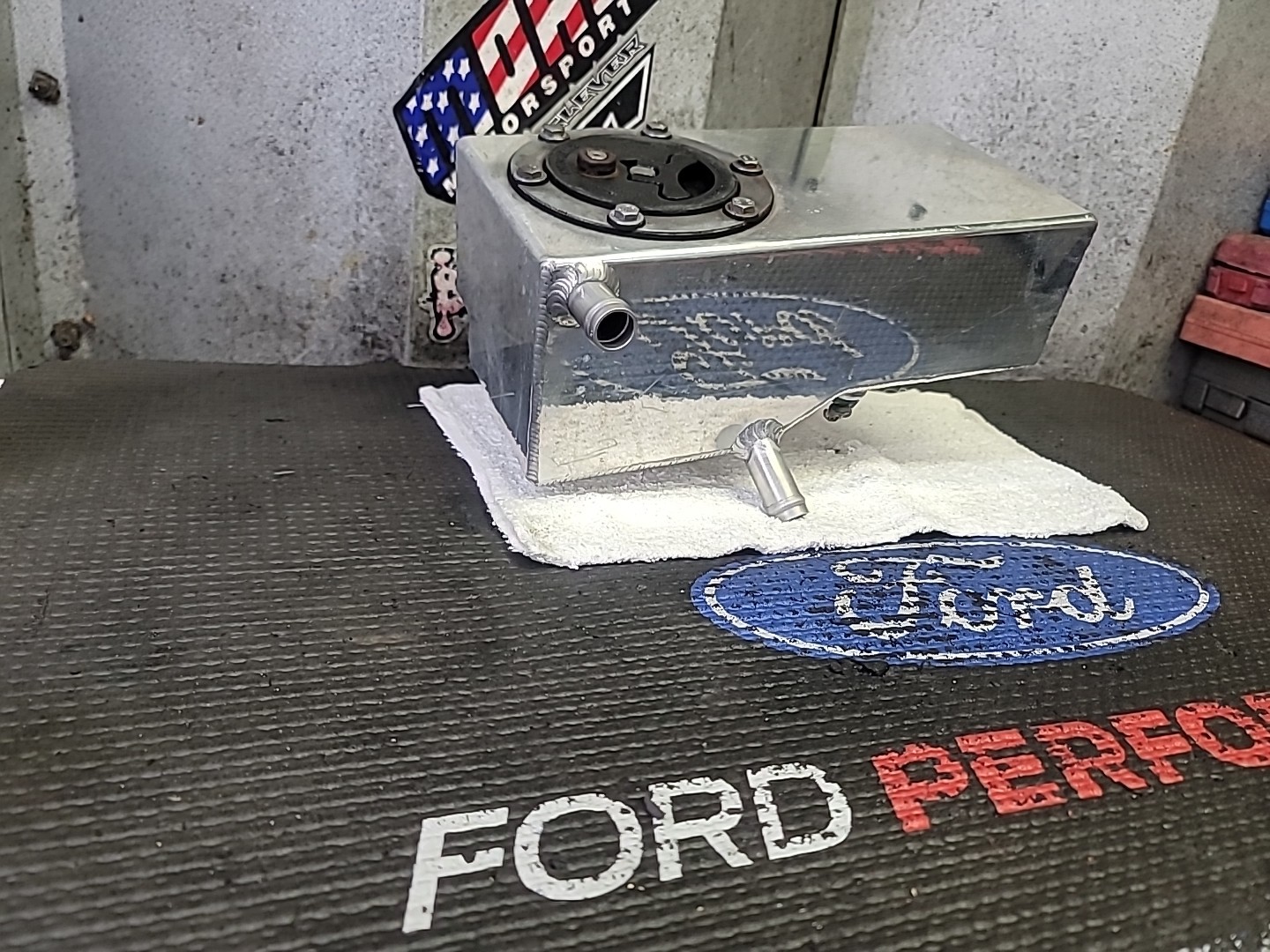 2003 2004 Ford Mustang Cobra Supercharger Coolant intercooler tank 03 04 Moroso