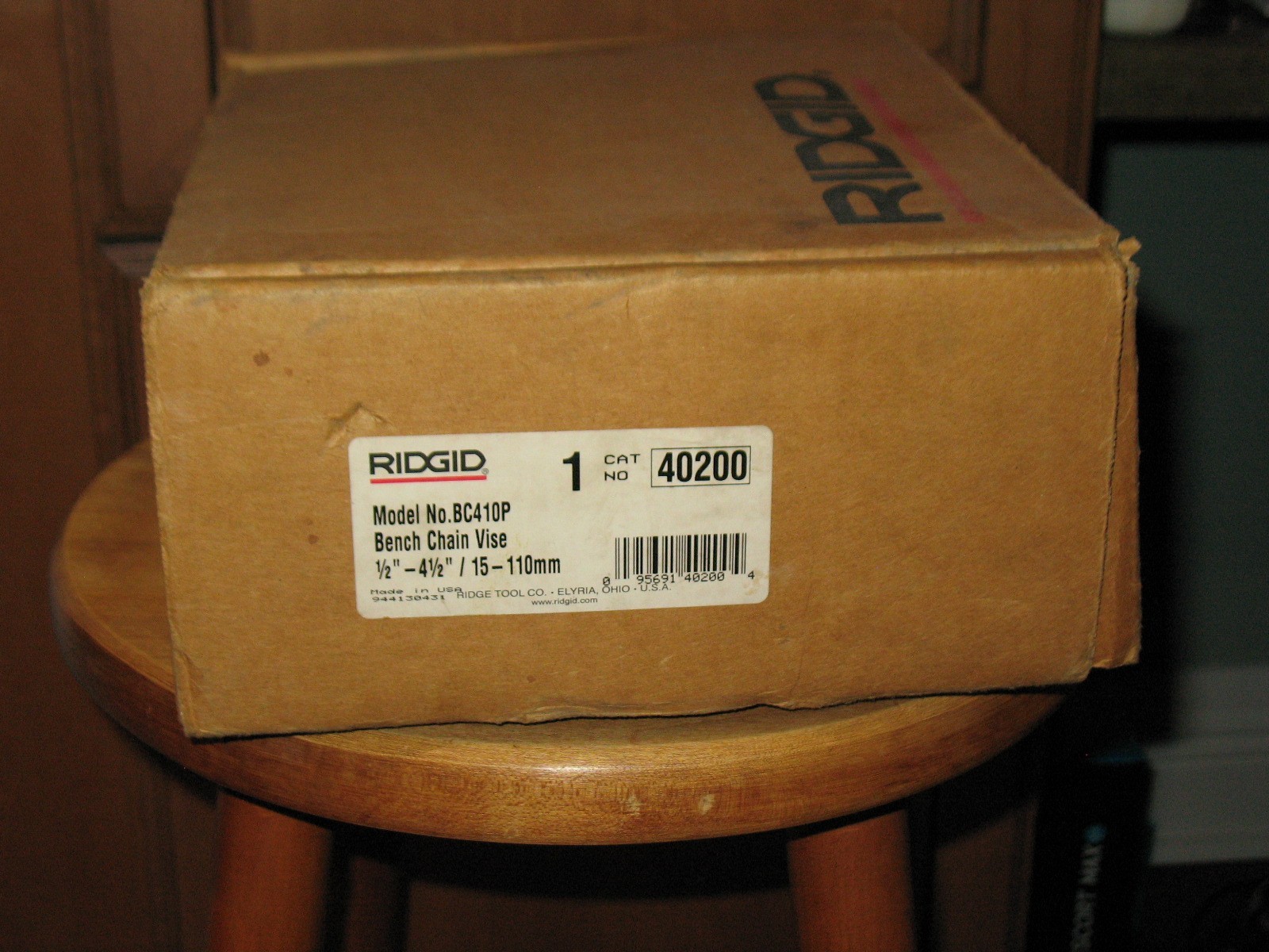 RIDGID BC410P Bench Chain Vise, 1/2 inch to 4- 1/2 inch Bench Vise